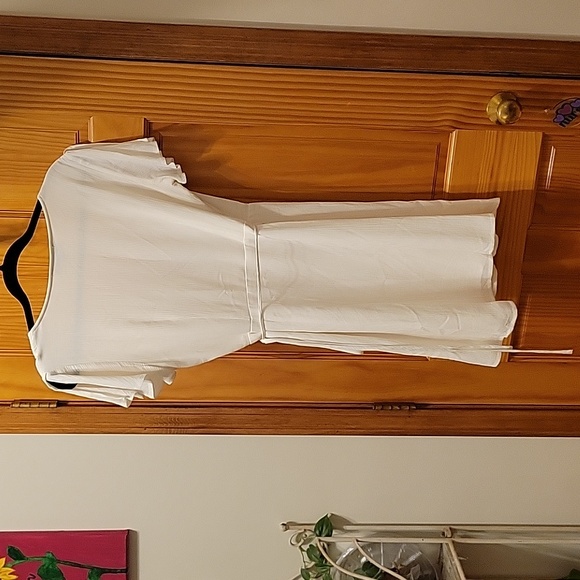 Beautiful Lulu's dress - Picture 2 of 5